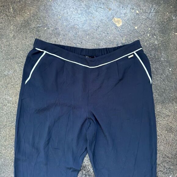 NWT Armani Exchange Size 10 Women’s Casual Pants Size 10 $120 MSRP - Picture 11 of 12